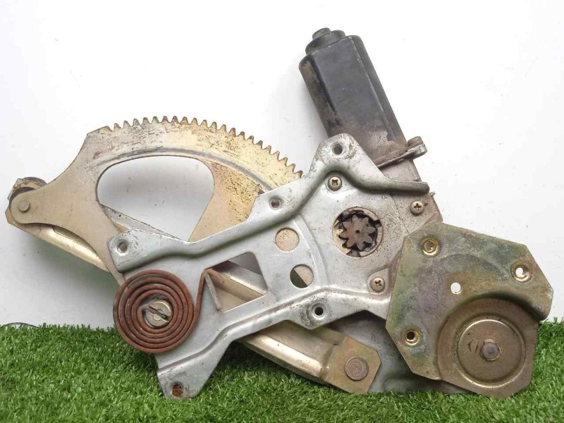 Recambio de elevalunas trasero derecho para mitsubishi montero (l040) 2.5 turbodiesel referencia OEM IAM  ELECTRICO 2.PINES