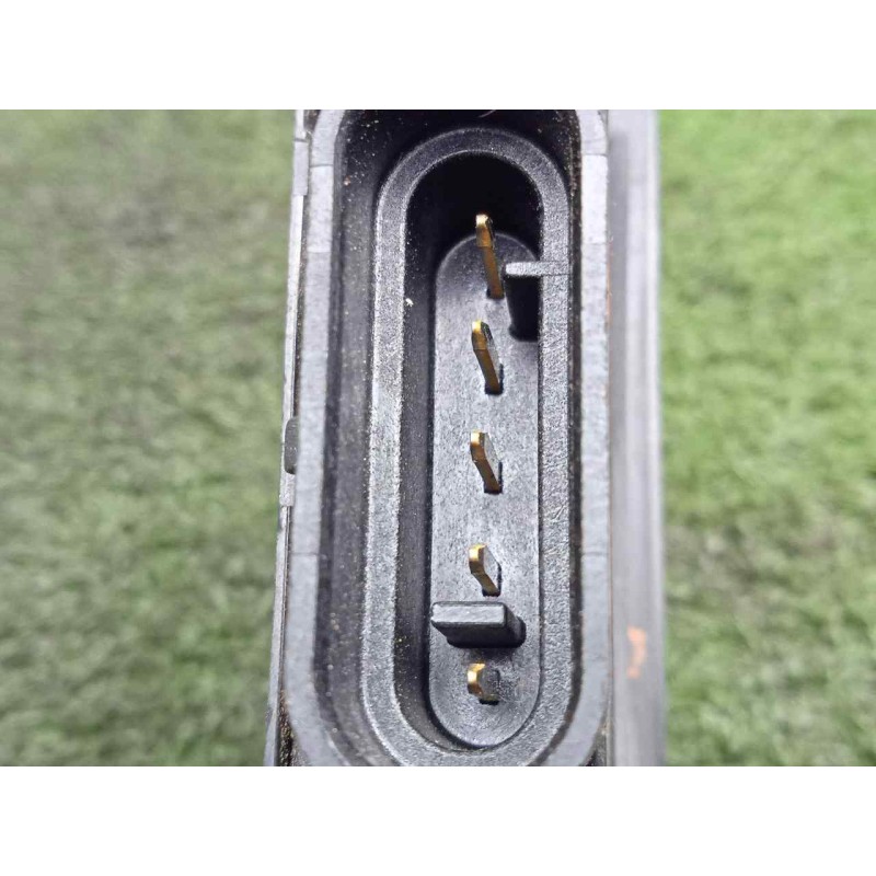 Recambio de interruptor para iveco daily furgón 2.3 diesel referencia OEM IAM 69500474 CONTACTOR.PUERTA 