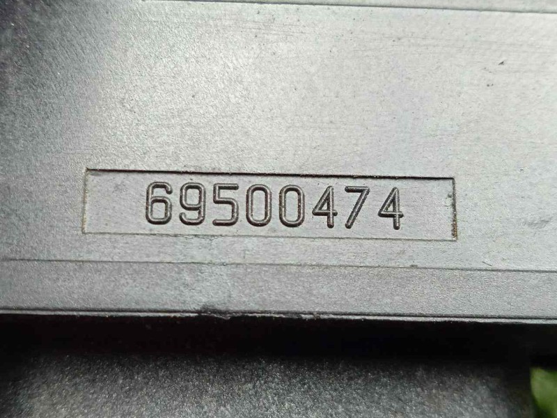 Recambio de interruptor para iveco daily furgón 2.3 diesel referencia OEM IAM 69500474 CONTACTOR.PUERTA 