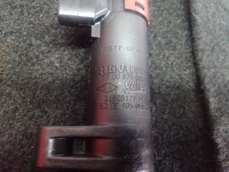 Recambio de bobina encendido para renault scenic ii 1.4 16v referencia OEM IAM 7700875000-216031219-8200405098  