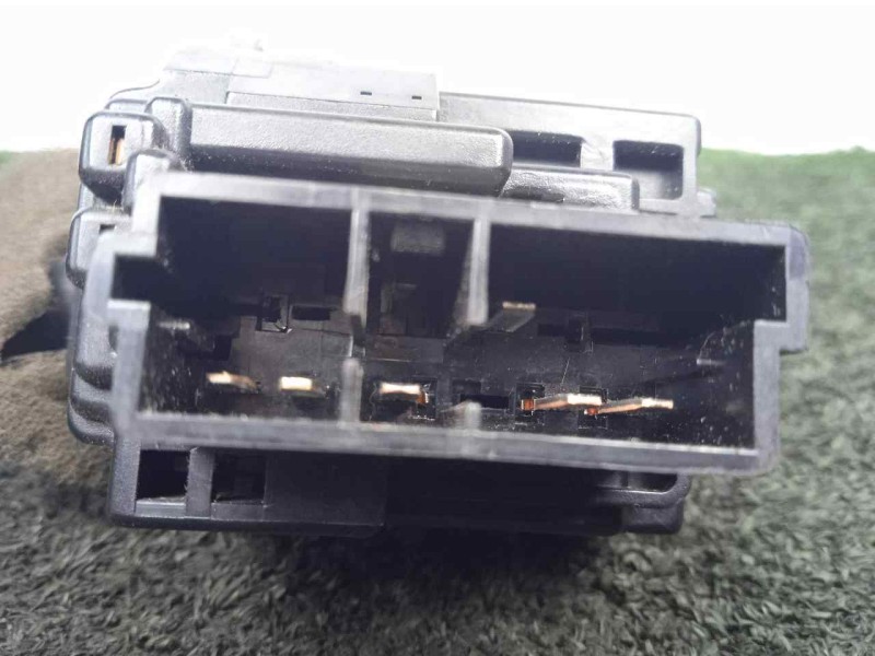 Recambio de mando limpia para peugeot 206 berlina 1.9 diesel referencia OEM IAM 96049597ZL  LIMPIA TRASERO