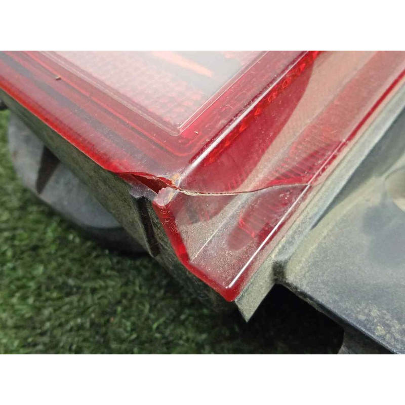 Recambio de piloto trasero izquierdo para nissan micra (k12e) 1.4 cat referencia OEM IAM  FISURADO - CON TARA 