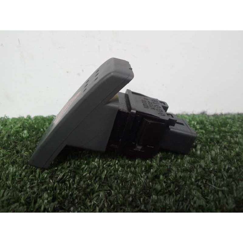 Recambio de warning para suzuki swift berlina (mz) 1.3 16v cat referencia OEM IAM  4.PINES 