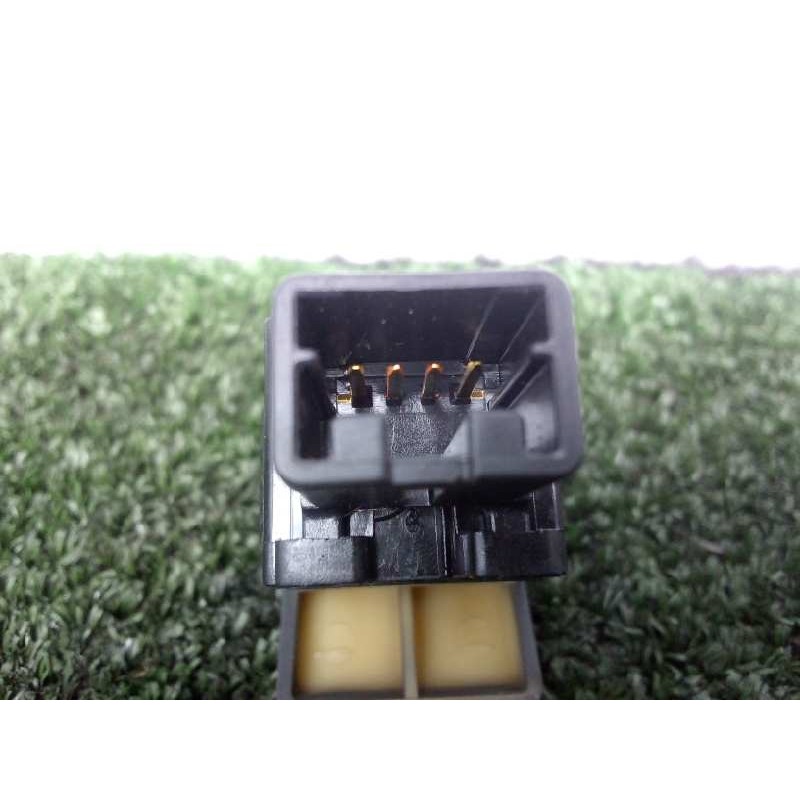 Recambio de warning para suzuki swift berlina (mz) 1.3 16v cat referencia OEM IAM  4.PINES 