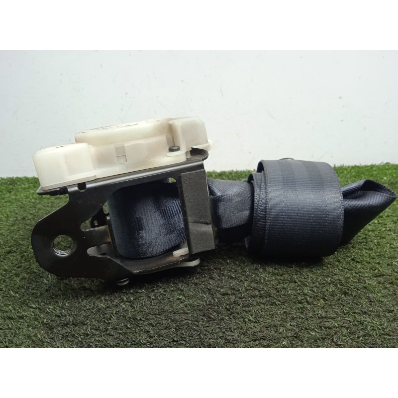 Recambio de cinturon seguridad trasero izquierdo para audi a4 berlina (8e) 1.9 tdi referencia OEM IAM 6015908-6079503  