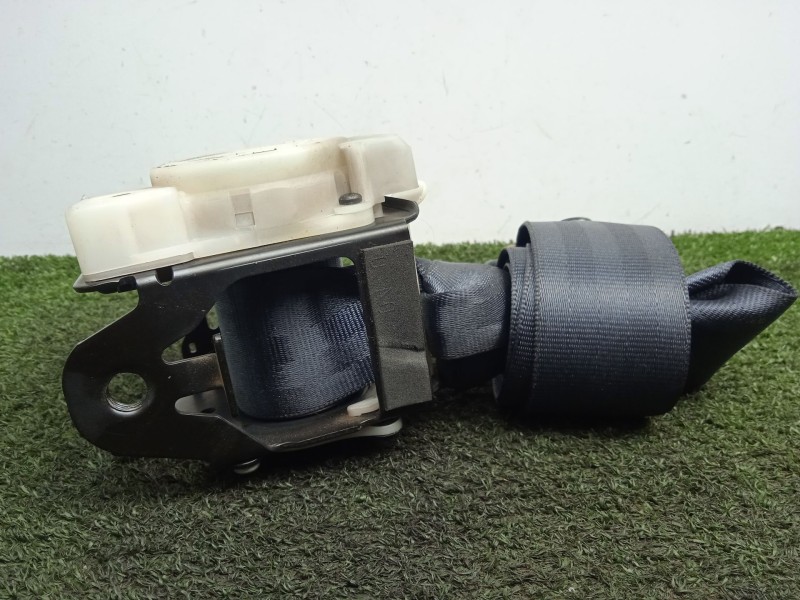 Recambio de cinturon seguridad trasero izquierdo para audi a4 berlina (8e) 1.9 tdi referencia OEM IAM 6015908-6079503  