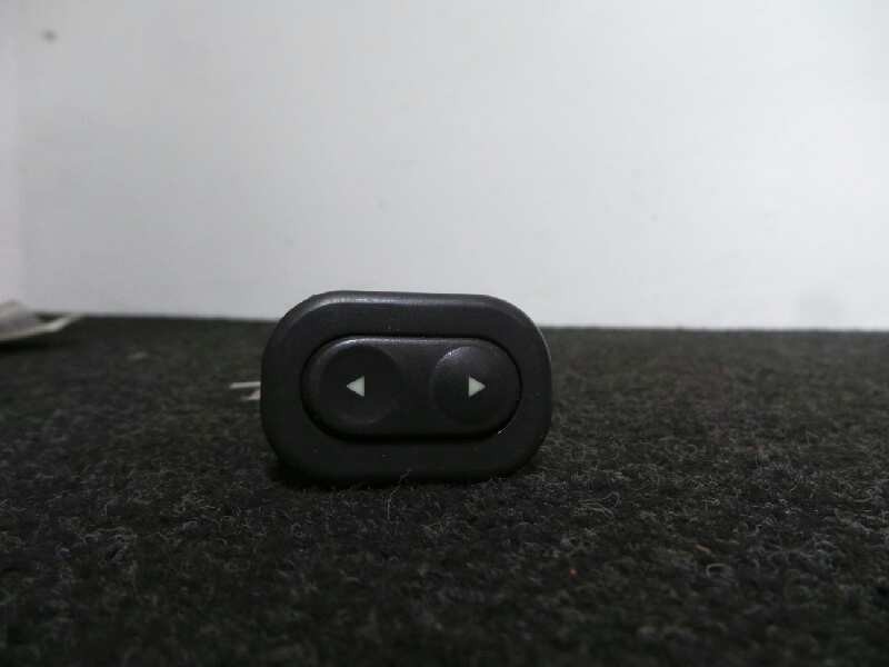 Recambio de mando elevalunas delantero derecho para fiat punto berl. (176) 1.2 cat referencia OEM IAM   5 PINES