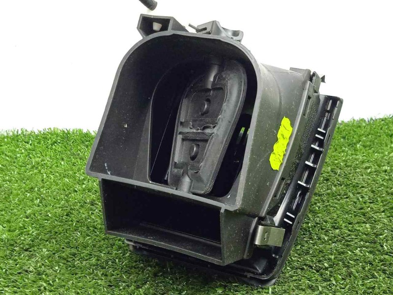 Recambio de aireador delantero derecho para volkswagen touareg (7la) 2.5 tdi referencia OEM IAM 7L6819704D  