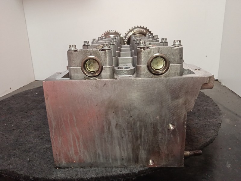 Recambio de culata para mercedes-benz clase c (w203) berlina 2.2 cdi cat referencia OEM IAM A6110104920  