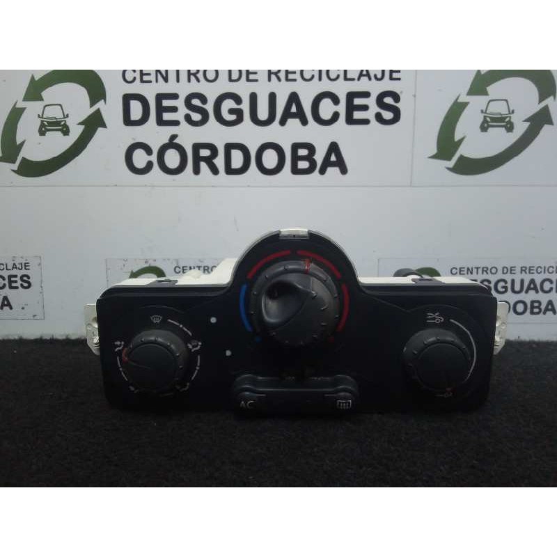 Recambio de mando calefaccion / aire acondicionado para renault clio iii 1.2 16v referencia OEM IAM 030967W-69590001  