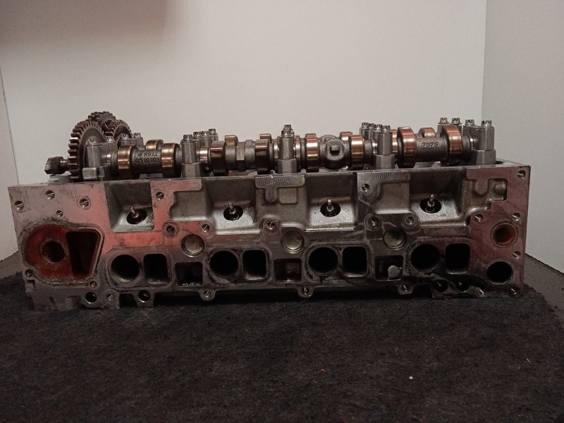 Recambio de culata para mercedes-benz clase c (w203) berlina 2.2 cdi cat referencia OEM IAM A6110104920  