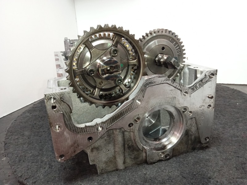 Recambio de culata para mercedes-benz clase c (w203) berlina 2.2 cdi cat referencia OEM IAM A6110104920  