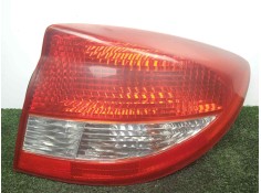 Recambio de piloto trasero derecho para kia rio 1.3 cat referencia OEM IAM  02-05 4.PUERTAS