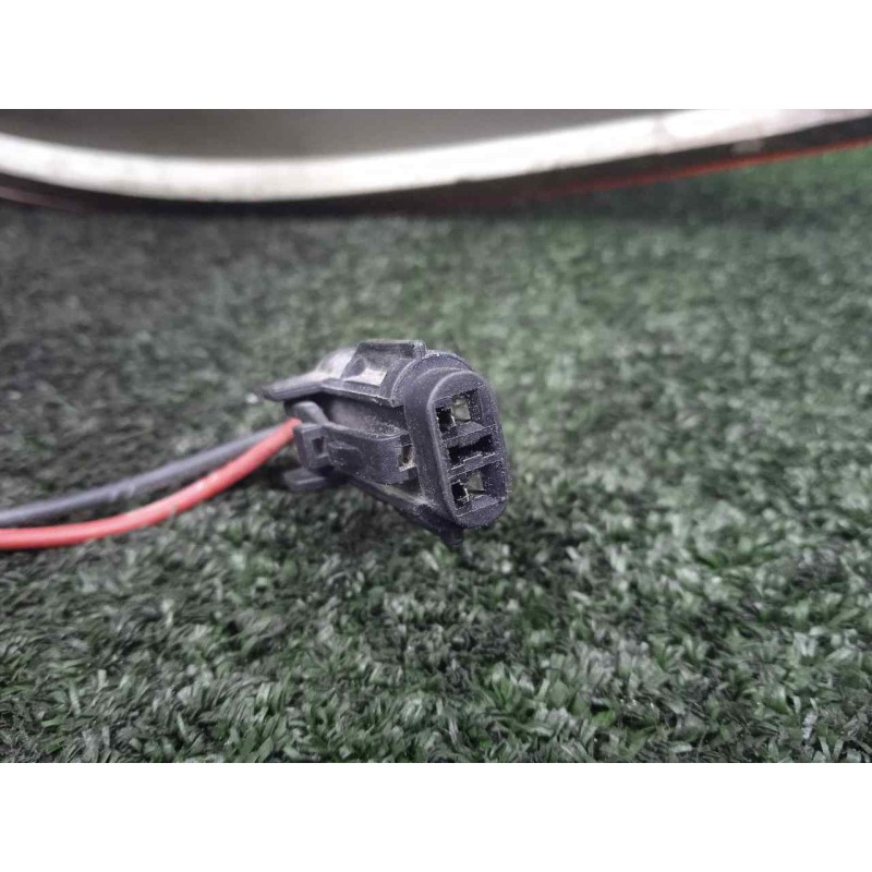 Recambio de piloto trasero derecho para kia rio 1.3 cat referencia OEM IAM  02-05 4.PUERTAS