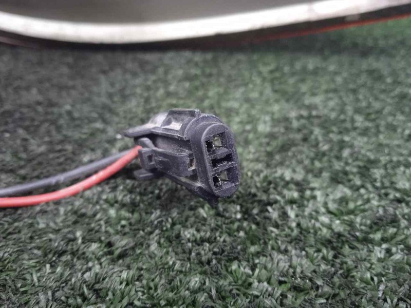 Recambio de piloto trasero derecho para kia rio 1.3 cat referencia OEM IAM  02-05 4.PUERTAS