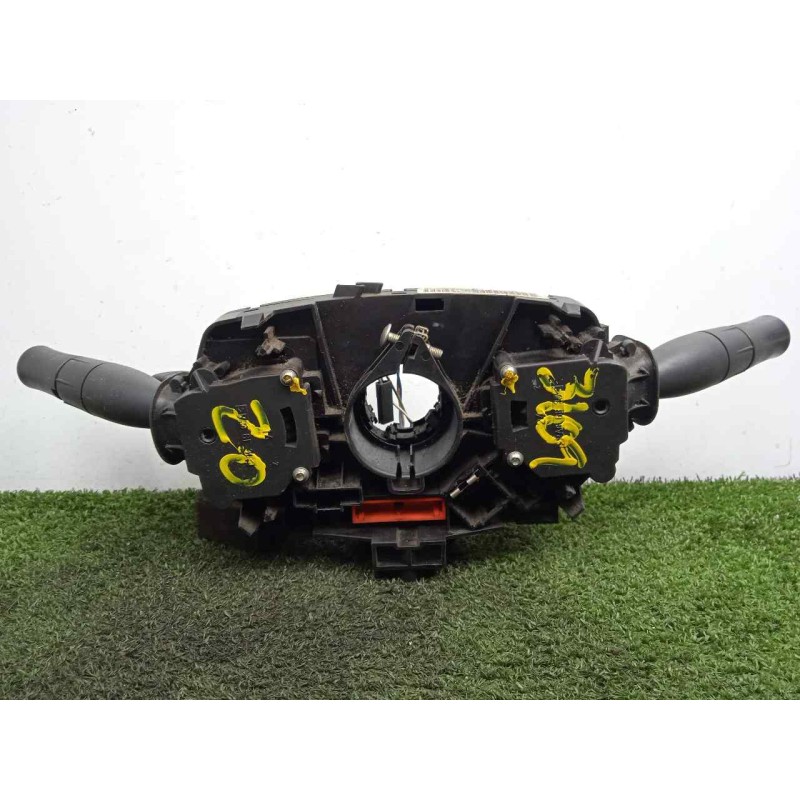 Recambio de mando luces para renault megane ii familiar 1.9 dci diesel referencia OEM IAM 8200216450 MANDO.DOBLE 