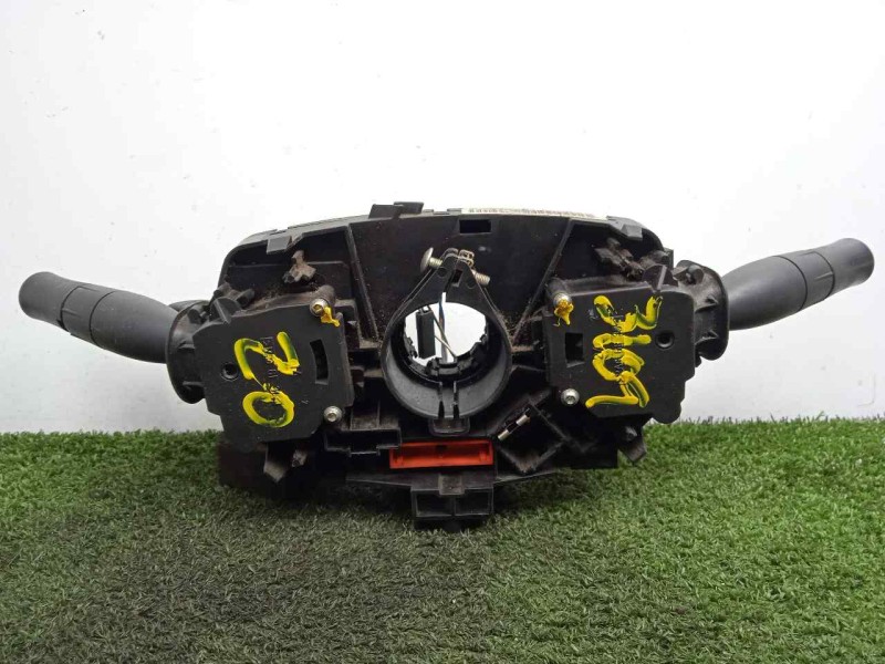 Recambio de mando luces para renault megane ii familiar 1.9 dci diesel referencia OEM IAM 8200216450 MANDO.DOBLE 