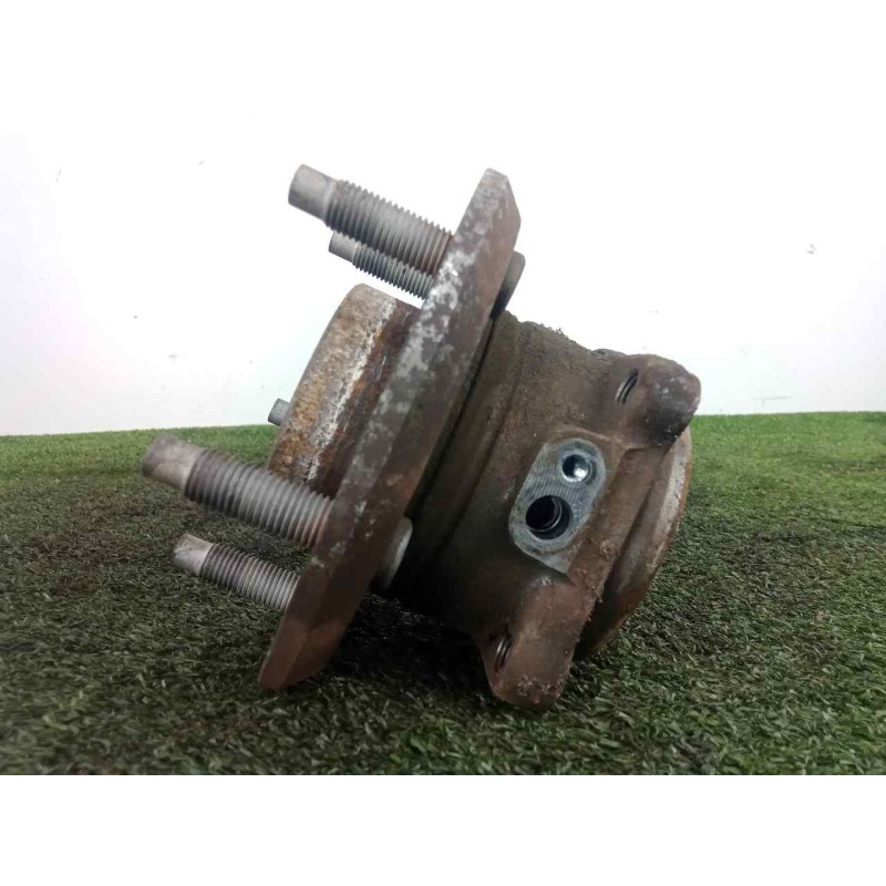 Recambio de rodamiento buje trasero para chevrolet captiva 2.0 diesel cat referencia OEM IAM 25903295 5X115 