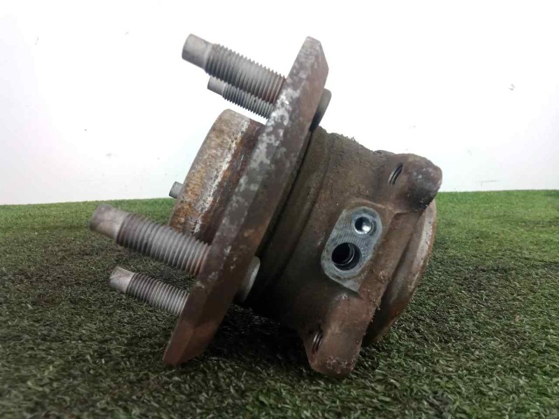 Recambio de rodamiento buje trasero para chevrolet captiva 2.0 diesel cat referencia OEM IAM 25903295 5X115 