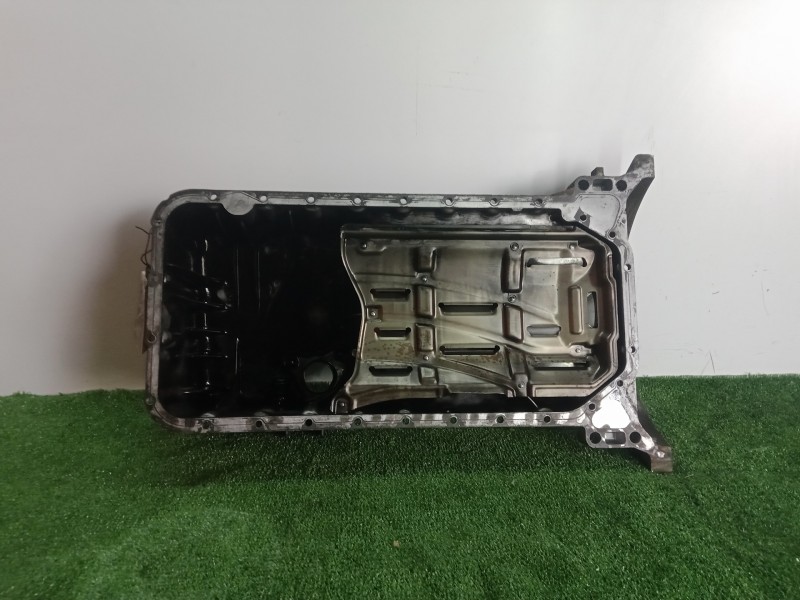 Recambio de carter para mercedes-benz clase c (w202) berlina 2.2 cdi 16v cat referencia OEM IAM R6110140002  