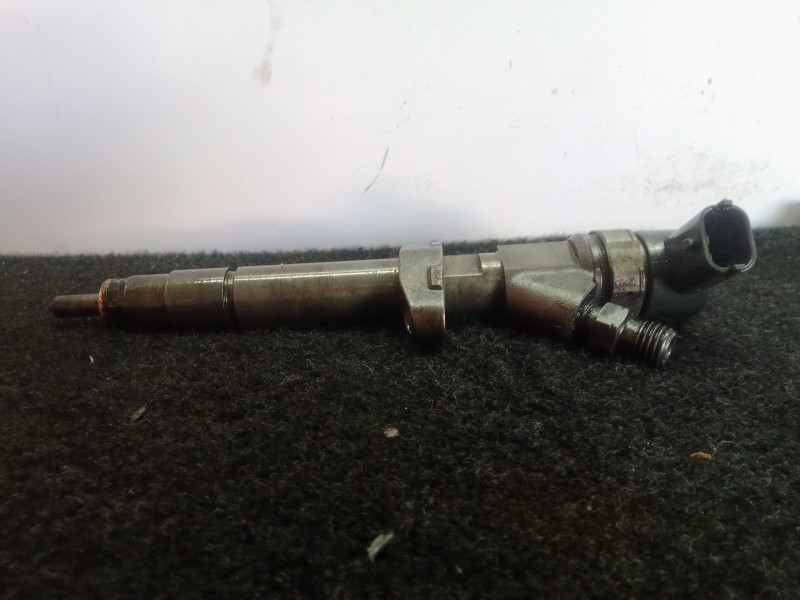 Recambio de inyector para renault laguna ii (bg0) 2.2 dci turbodiesel referencia OEM IAM 0445110084-8200084534  