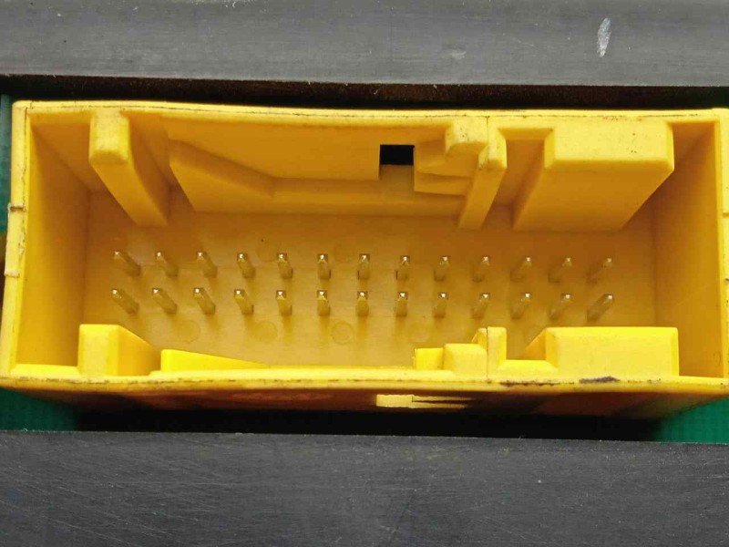 Recambio de cuadro instrumentos para citroën c5 berlina 1.8 cat (6fz / ew7j4) referencia OEM IAM 580000880205-58000088020501  