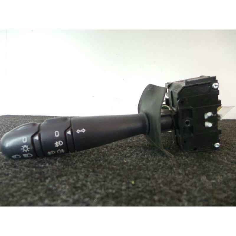 Recambio de mando luces para renault clio ii fase ii (b/cb0) 1.5 dci diesel referencia OEM IAM   