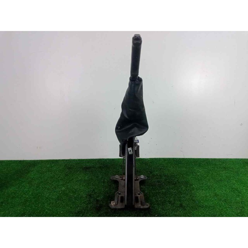 Recambio de palanca freno de mano para iveco daily furgón 2.3 diesel referencia OEM IAM 504135616  