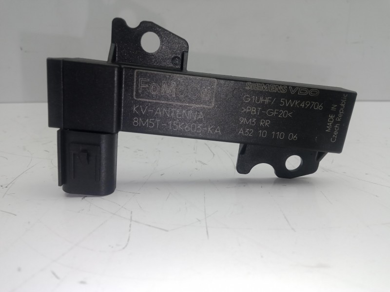 Recambio de antena para ford kuga (cbv) 2.0 tdci cat referencia OEM IAM 8M5T15K603KA  