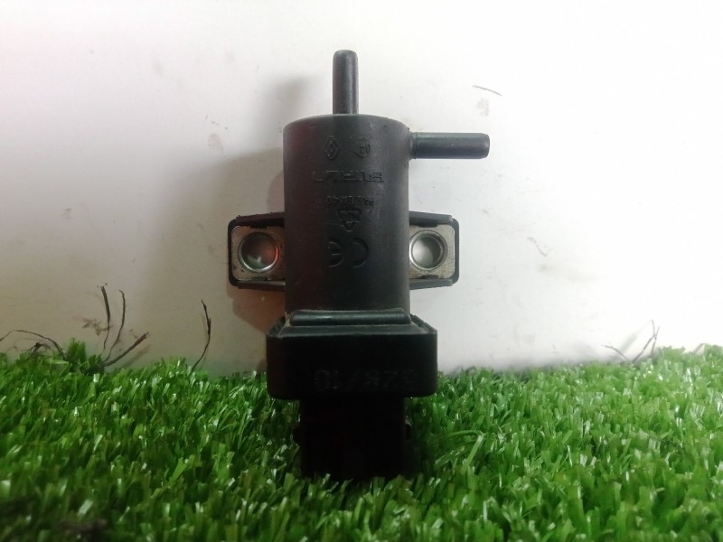 Recambio de valvula de vacio para dacia logan mcv 1.5 dci diesel fap cat referencia OEM IAM 8200762162  