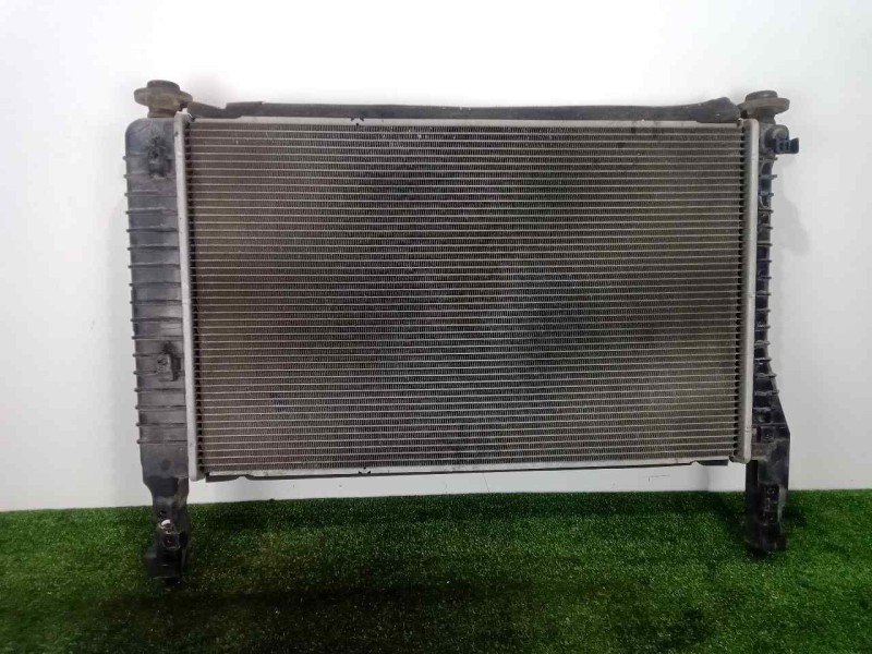 Recambio de radiador agua para chevrolet captiva 2.0 diesel cat referencia OEM IAM 20777045 670X430X25 ALUMINIO