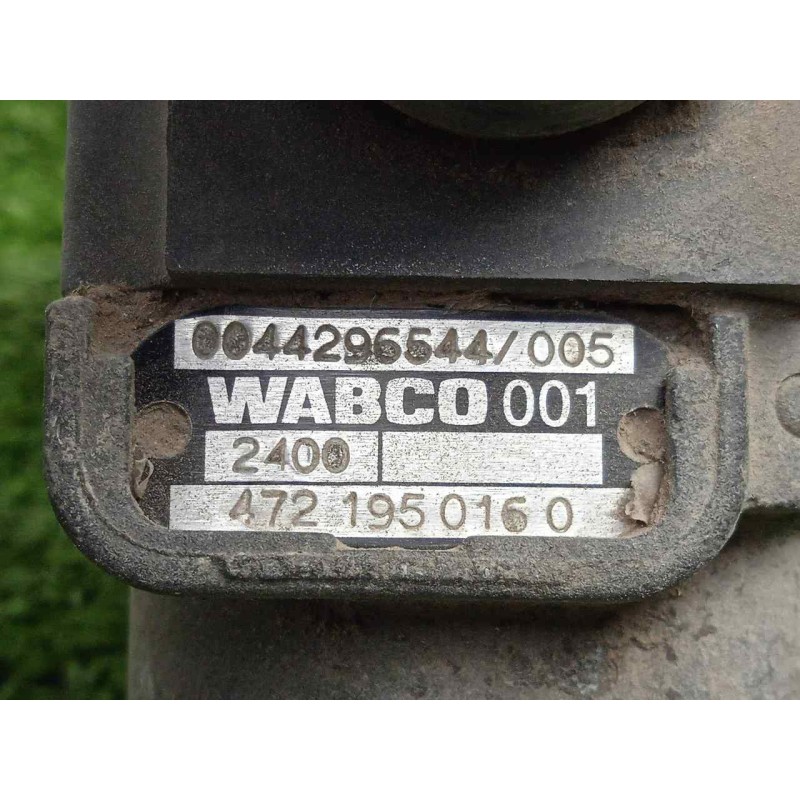 Recambio de valvula aire adicional para mercedes-benz atego 2-ejes 18 t /bm 950/2/4 6.4 diesel (om 906 la) referencia OEM IAM 00