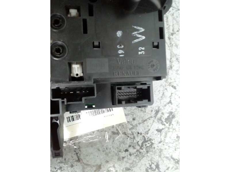 Recambio de mando limpia para renault scenic ii 1.9 dci diesel referencia OEM IAM 19032W-VALEO  