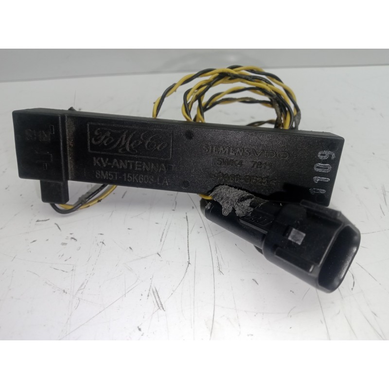 Recambio de antena para ford kuga (cbv) 2.0 tdci cat referencia OEM IAM 8M5T15K603LA  