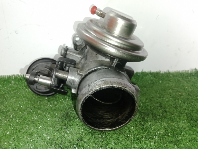 Recambio de valvula egr para volkswagen golf iv berlina (1j1) 1.9 tdi referencia OEM IAM 038129637  