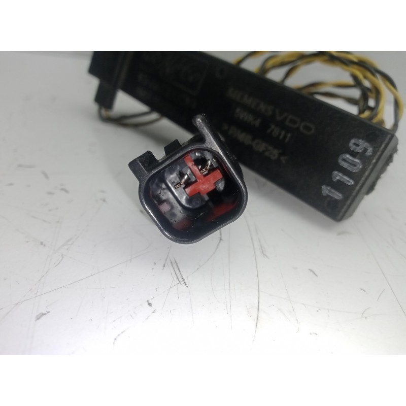 Recambio de antena para ford kuga (cbv) 2.0 tdci cat referencia OEM IAM 8M5T15K603LA  