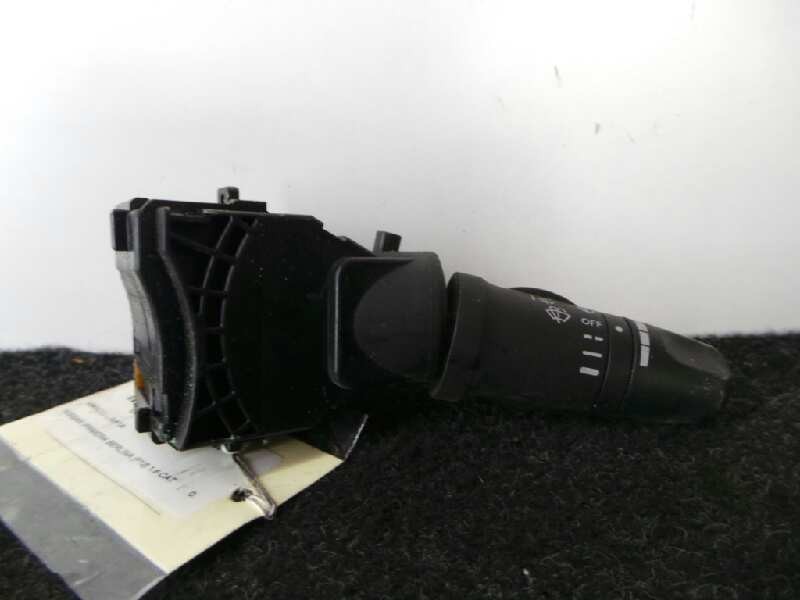 Recambio de mando limpia para nissan primera berlina (p12) 1.6 cat referencia OEM IAM 25260-AV710-2117  