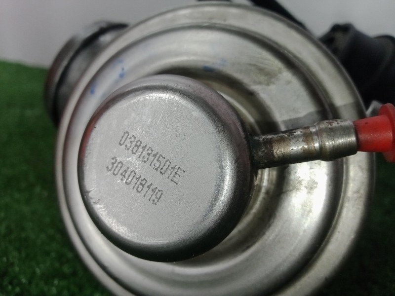 Recambio de valvula egr para volkswagen golf iv berlina (1j1) 1.9 tdi referencia OEM IAM 038129637  