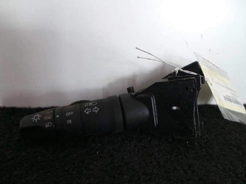 Recambio de mando luces para nissan primera berlina (p12) 1.6 cat referencia OEM IAM 25540AV620-1Z14  