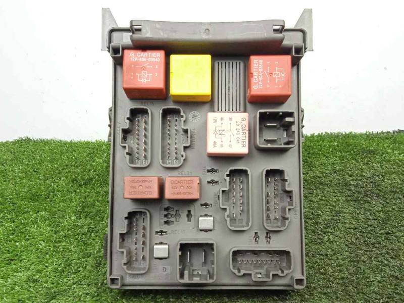 Recambio de centralita check control para renault espace iv (jk0) 3.5 v6 referencia OEM IAM 8200004201E-8200283815  