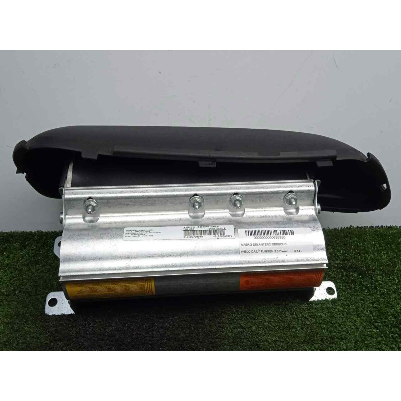 Recambio de airbag delantero derecho para iveco daily furgón 2.3 diesel referencia OEM IAM 832702300-34095872E  