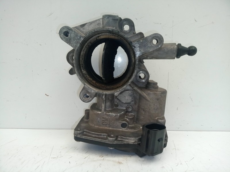 Recambio de caja mariposa para opel insignia sports tourer 2.0 cdti cat referencia OEM IAM 55564164  