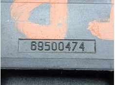 Recambio de interruptor para iveco daily furgón 2.3 diesel referencia OEM IAM 69500474 CONECTOR.TRASERA.DERECHA  2