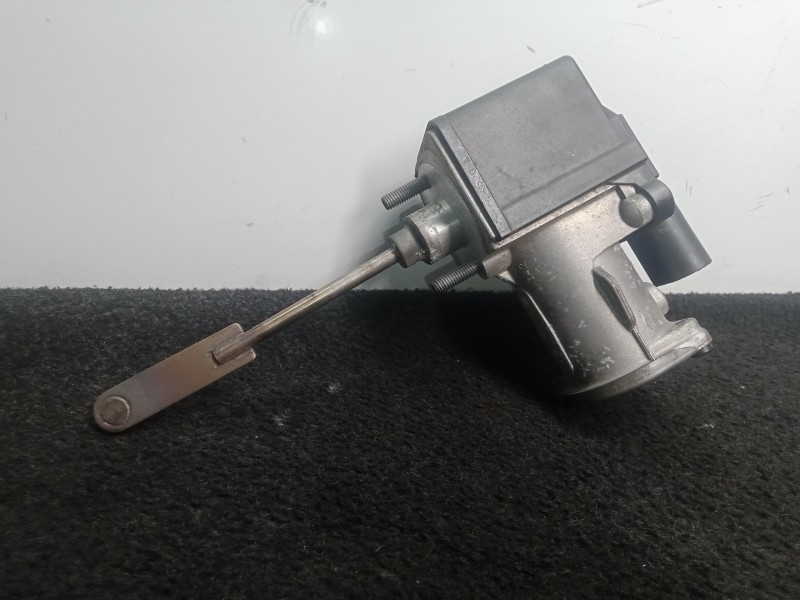 Recambio de no identificado para seat leon (1p1) 1.2 tsi referencia OEM IAM 03F145725G-70387498 VALVULA.TURBO.ACTUADOR MAHLER - 