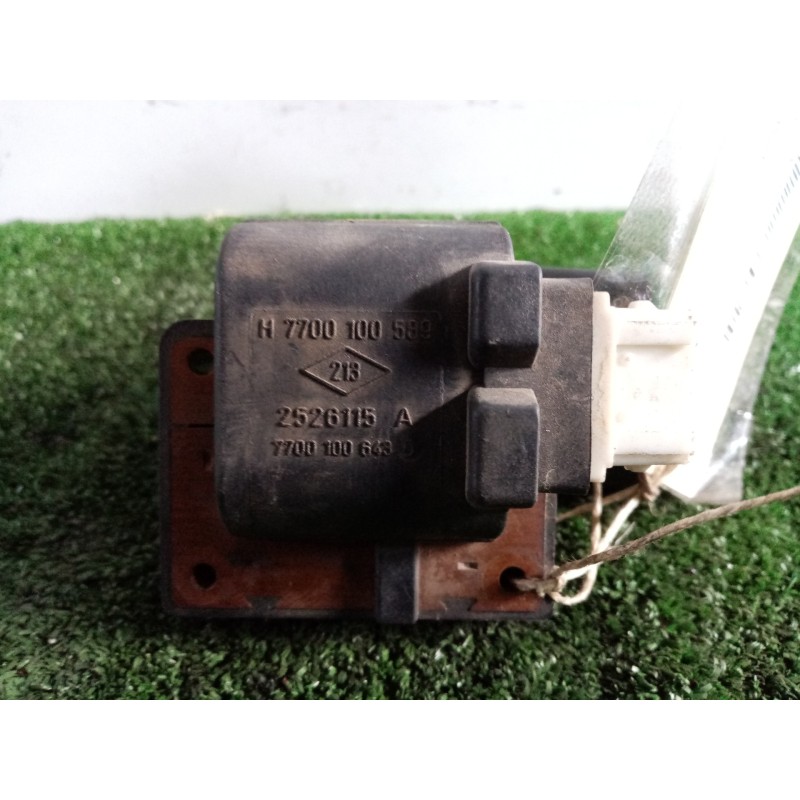 Recambio de bobina encendido para renault megane i classic (la0) 1.6 referencia OEM IAM 7700100589-2526116A-7700100643D  