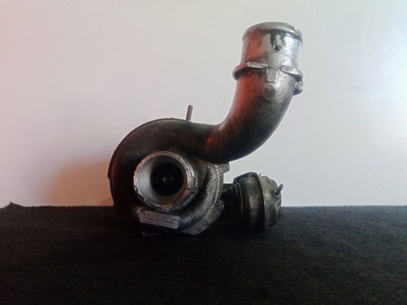 Recambio de turbocompresor para renault laguna ii (bg0) 2.2 dci turbodiesel referencia OEM IAM H8200113839-7180898  