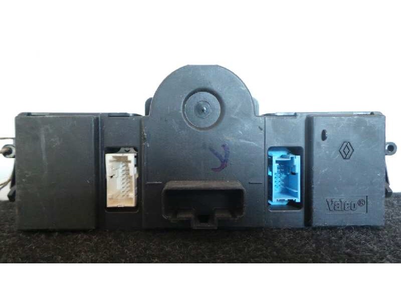 Recambio de mando climatizador para renault scenic ii 1.5 dci diesel referencia OEM IAM NOTIENE  VALEO
