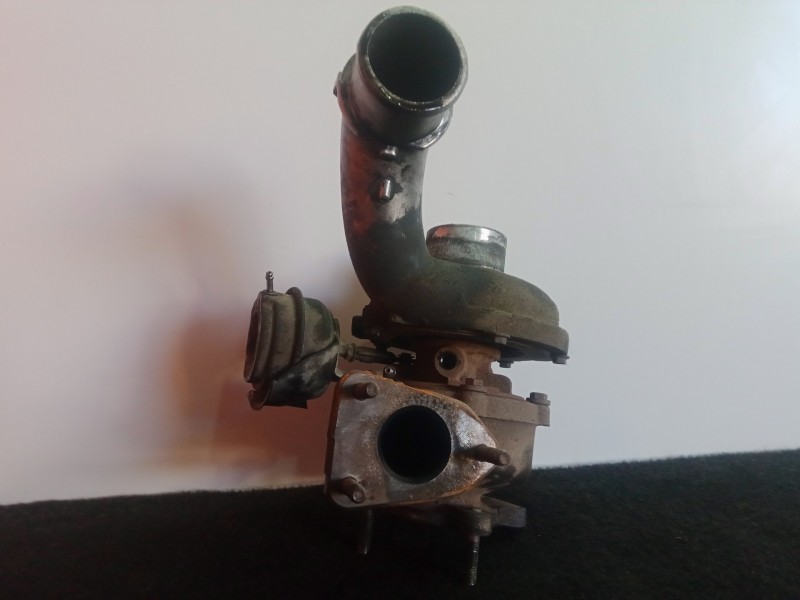 Recambio de turbocompresor para renault laguna ii (bg0) 2.2 dci turbodiesel referencia OEM IAM H8200113839-7180898  
