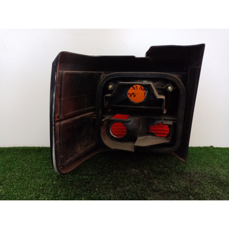 Recambio de piloto trasero derecho para volkswagen passat berlina (312) referencia OEM IAM  88-93 - EXTERIOR AMBAR