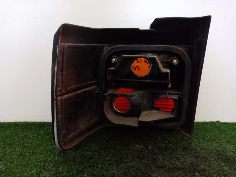 Recambio de piloto trasero derecho para volkswagen passat berlina (312) referencia OEM IAM  88-93 - EXTERIOR AMBAR